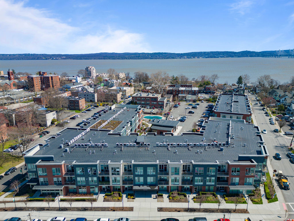 Splash Page - Pavion Apartments - 73SFranklinSt%2CNayckNY%284%29